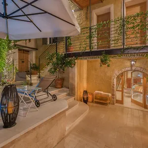 Corte Alma And Luxury Bed & Breakfast Gargnano